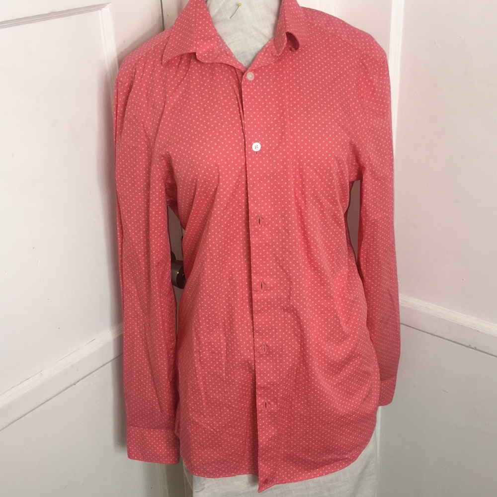 Perry Ellis slim fit size Medium
